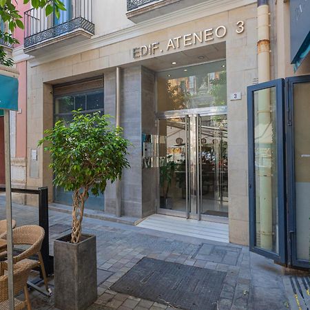 C31 Deluxe Apartment Into Cathedral Square Málaga Extérieur photo
