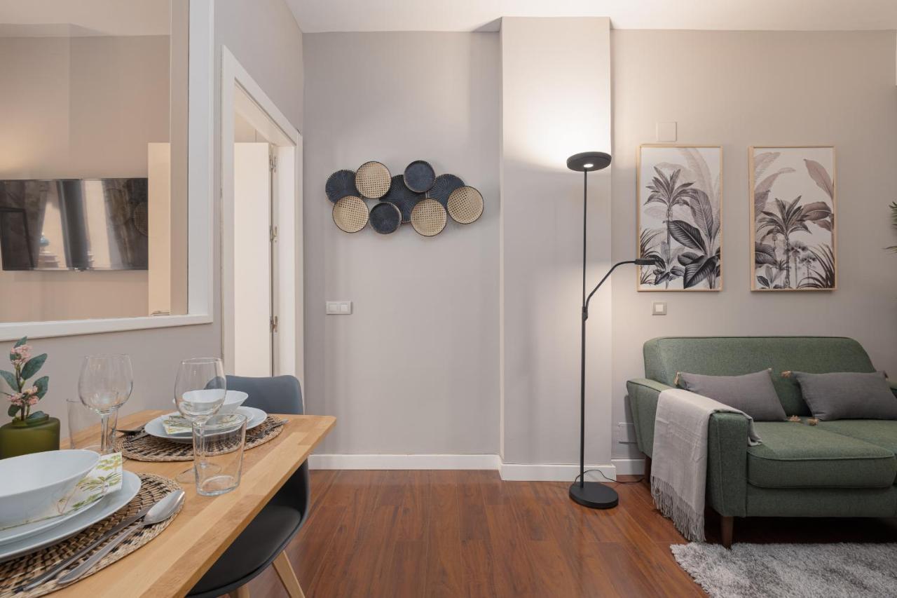 C31 Deluxe Apartment Into Cathedral Square Málaga Extérieur photo